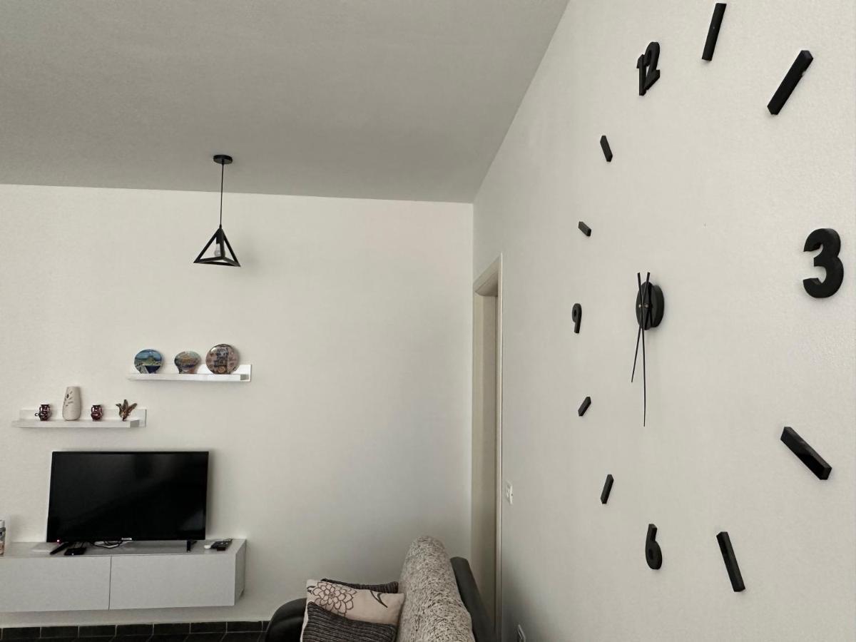 Eme Apartments - Kompleksi Lura 2 Gjiri I Lalzit Durres Ngoại thất bức ảnh