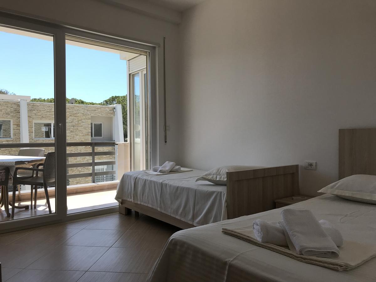 Eme Apartments - Kompleksi Lura 2 Gjiri I Lalzit Durres Ngoại thất bức ảnh