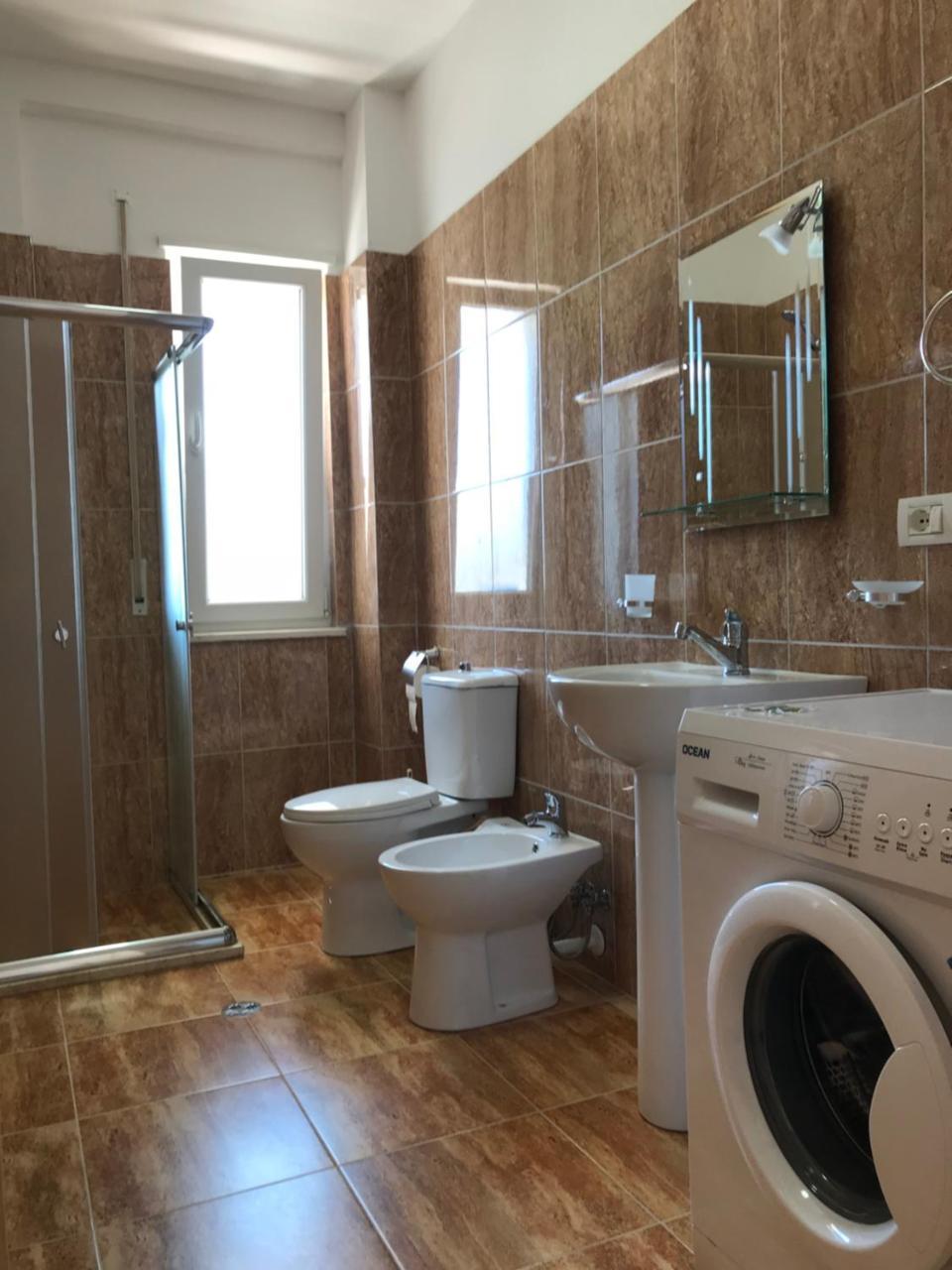 Eme Apartments - Kompleksi Lura 2 Gjiri I Lalzit Durres Ngoại thất bức ảnh